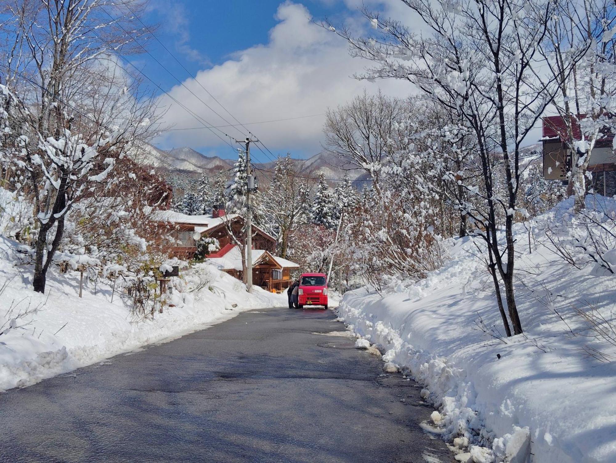 Snowfall Meteor 飛雪流星 Kaminoyama Exteriér fotografie